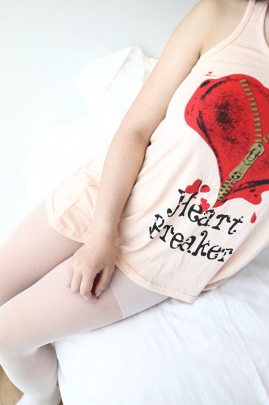 餐饮O2O真拼了:美团与饿了么员工为抢市场互殴‘华体官方版网站登录入口’(图2) 华体官方版网站登录入口